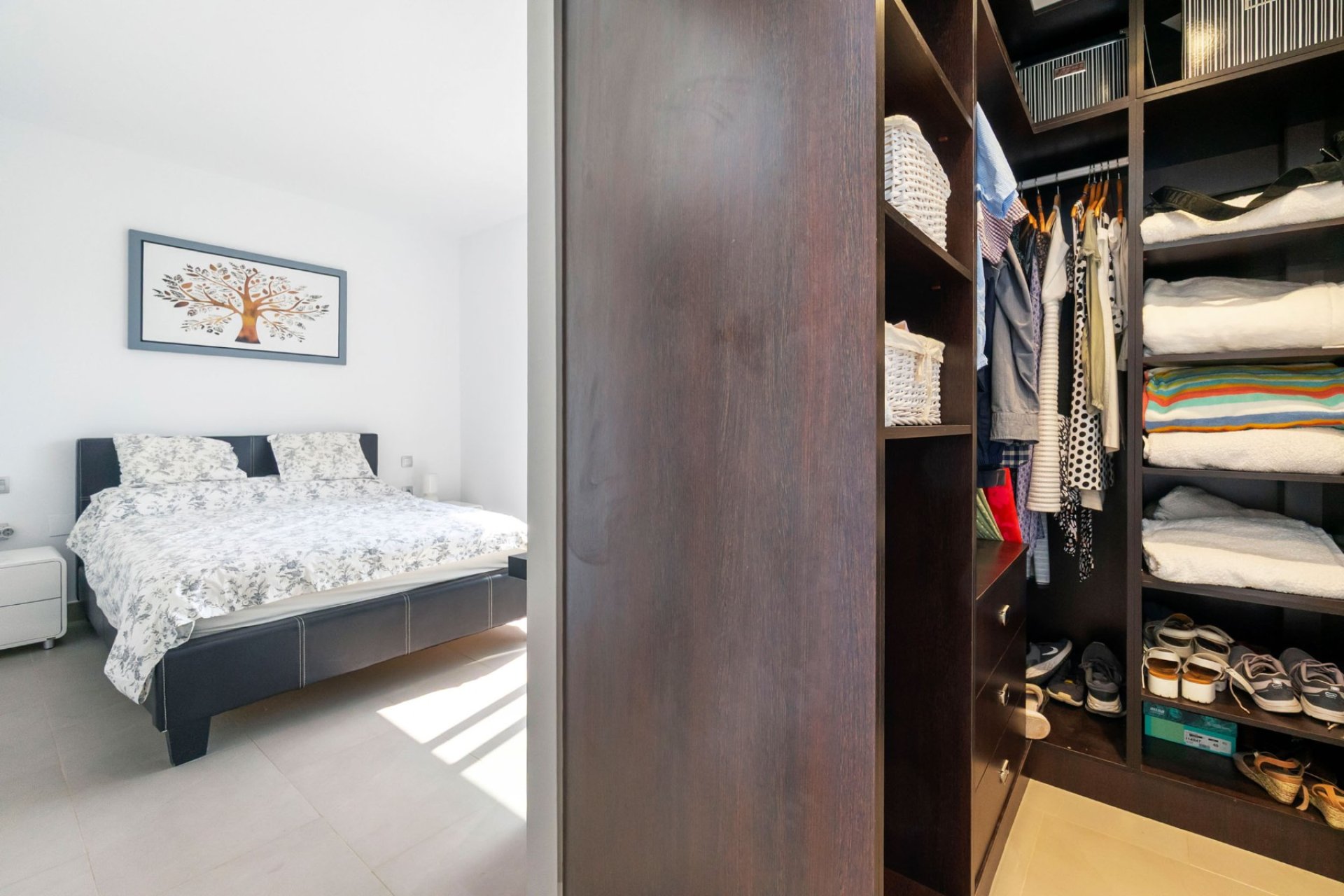 Resale - Villa -
Villamartín - Los Dolses