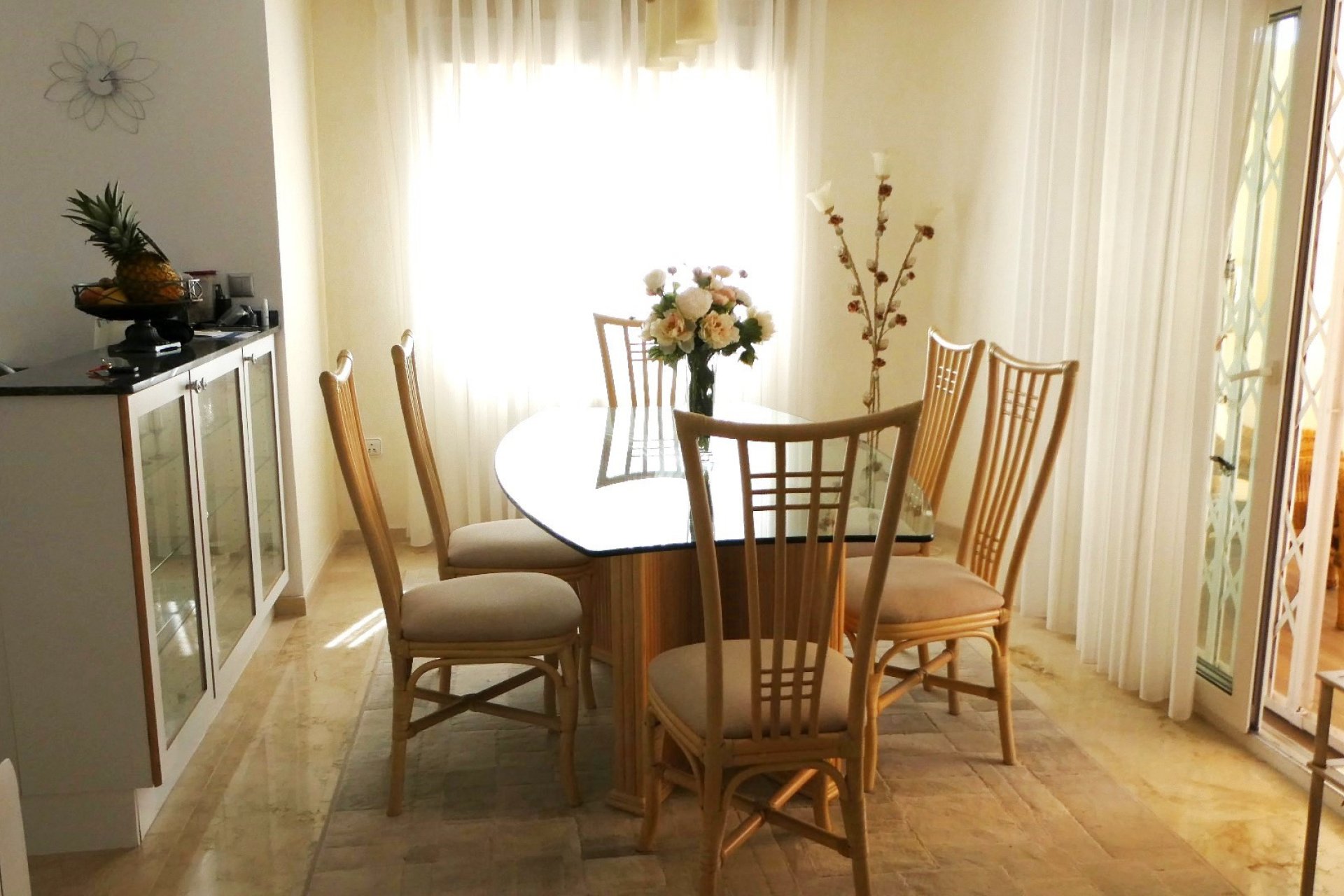 Resale - Villa -
Villamartín - Los Dolses