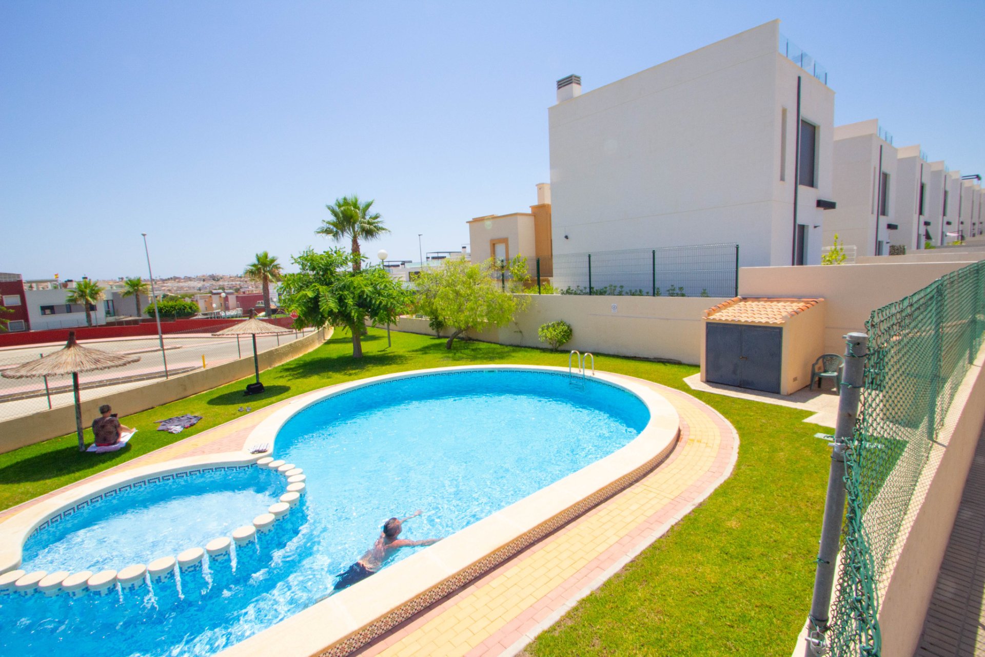 Resale - Villa -
Villamartin - Pau 26
