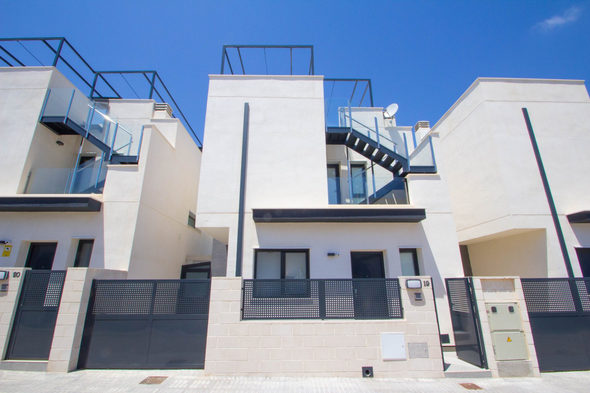 Resale - Villa -
Villamartin - Pau 26