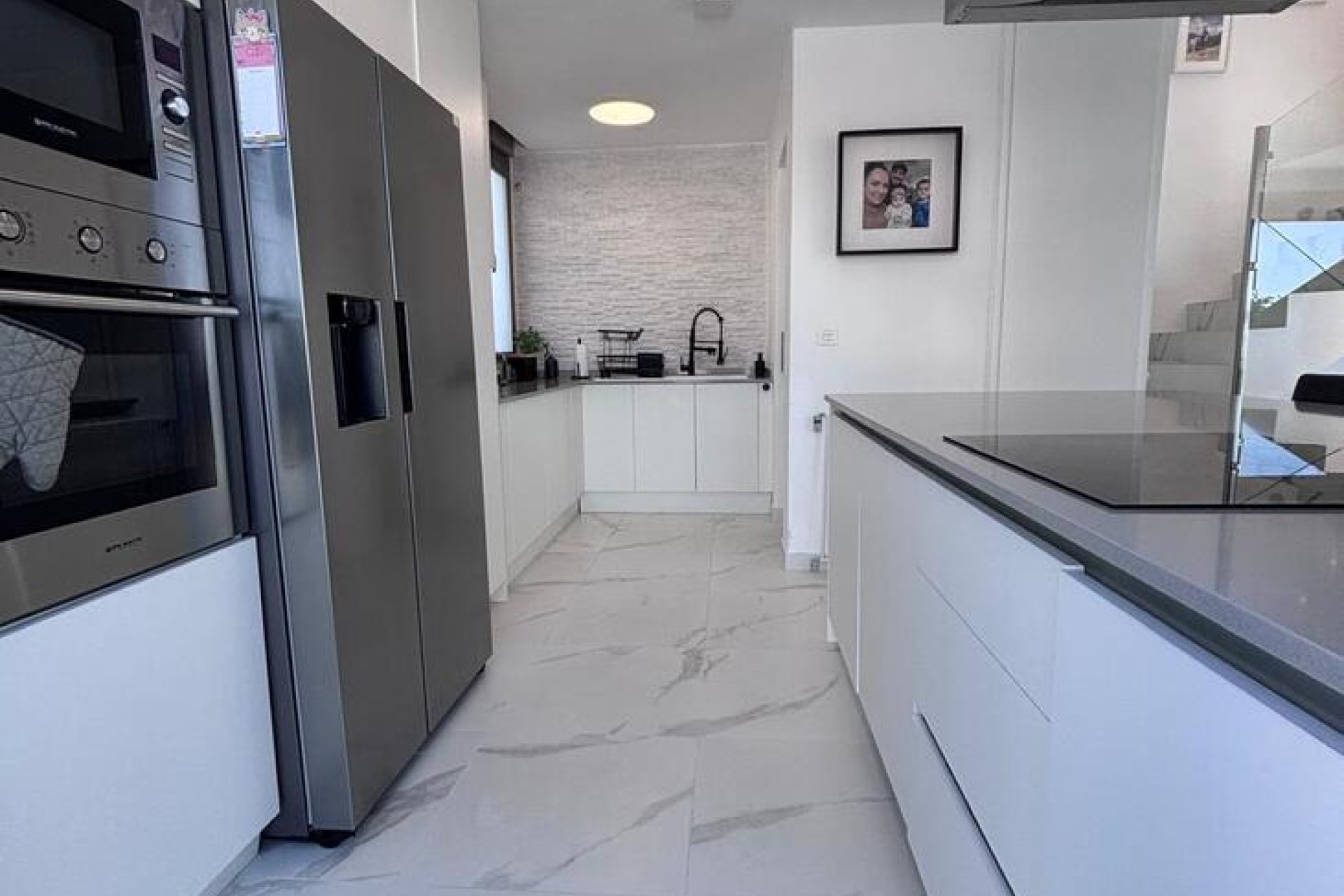 Resale - Villa -
Villamartín - PAU 8