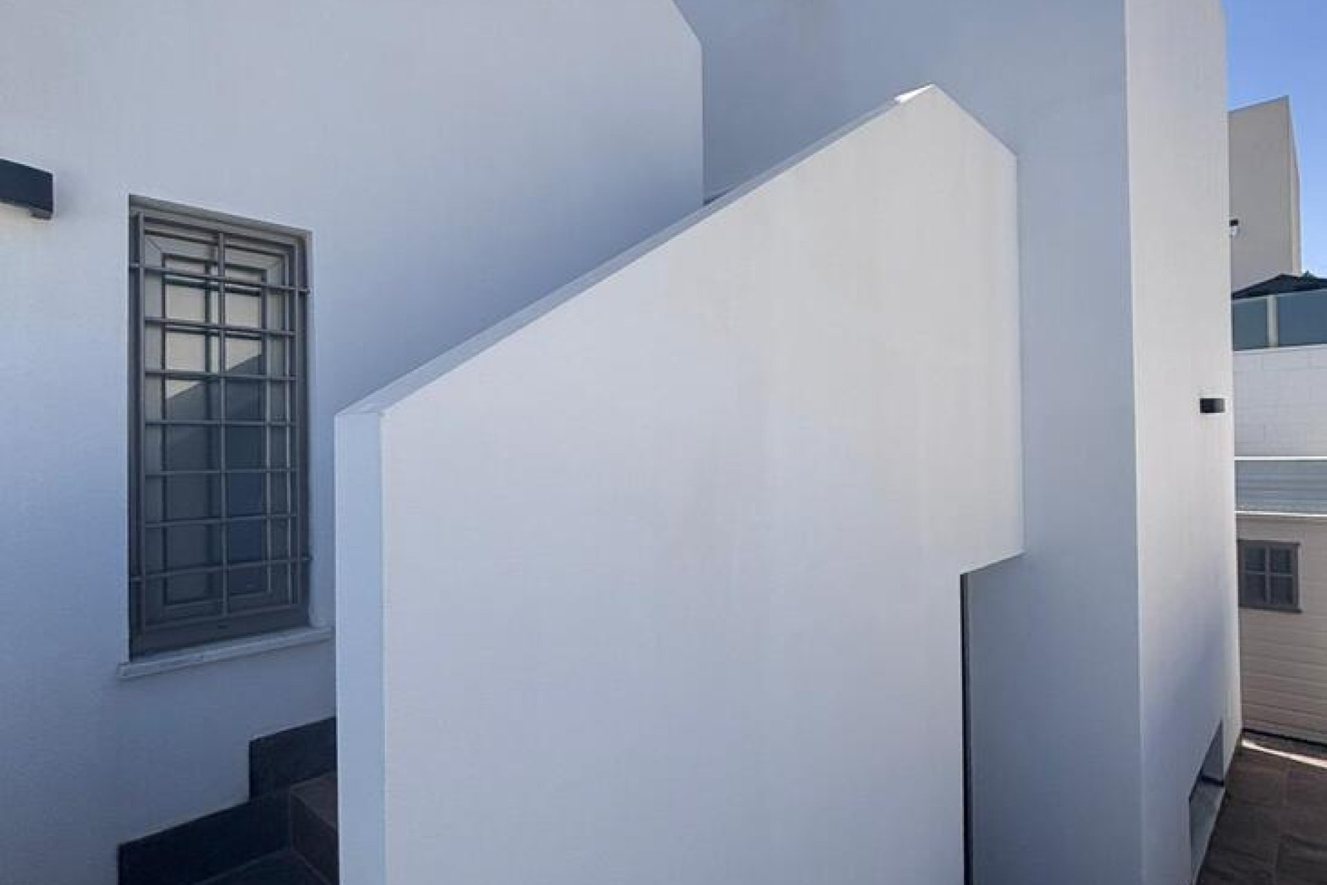 Resale - Villa -
Villamartín - PAU 8