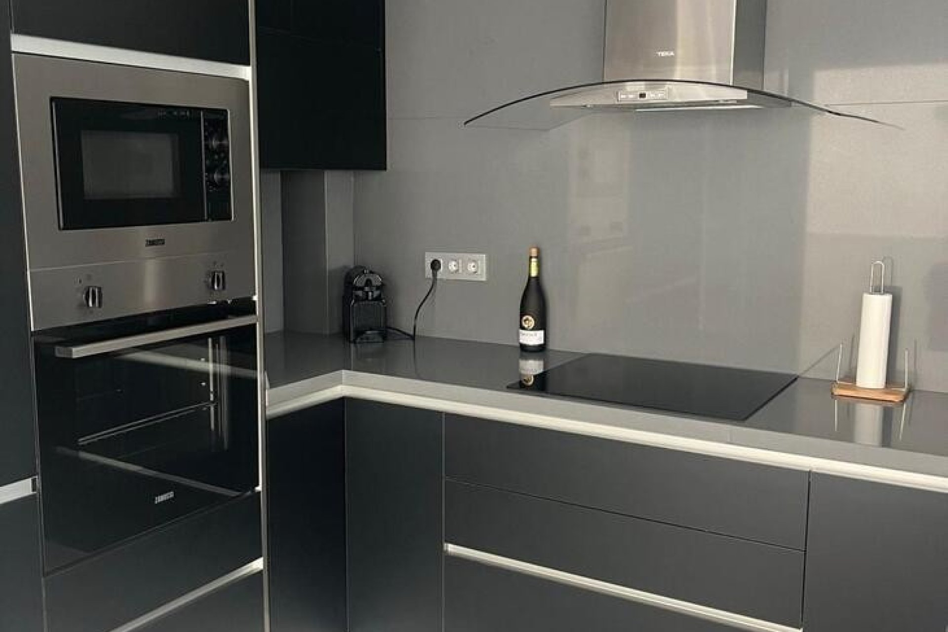 Resale - Villa -
Villamartín - Villamartin