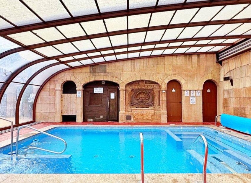 Resale - Villa -
Villamartín - Villamartin