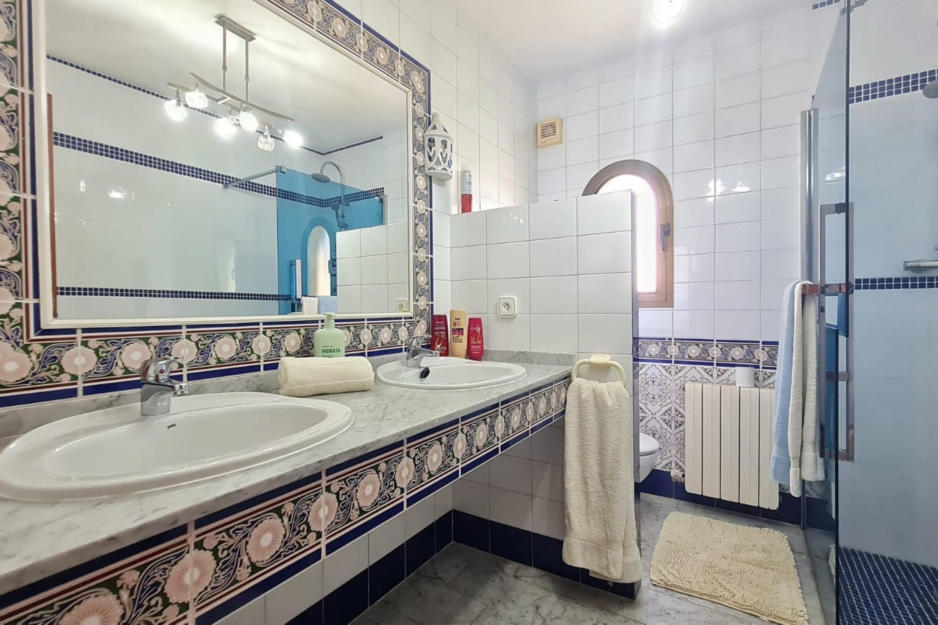 Resale - Villa -
Villamartín - Villamartin