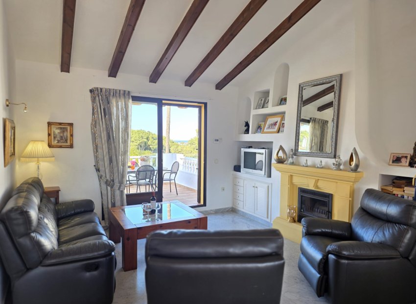 Resale - Villa -
Villamartín - Villamartin
