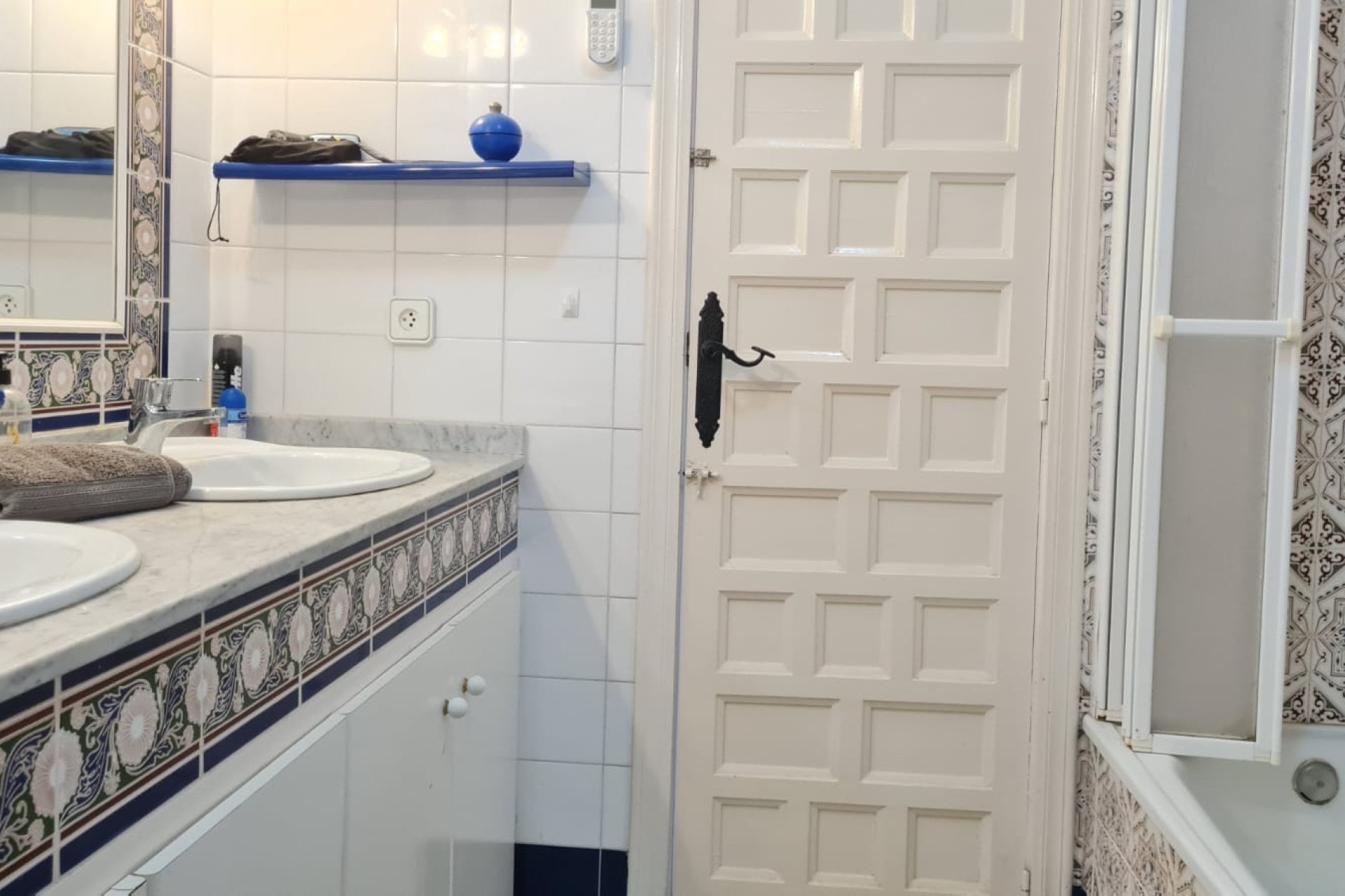Resale - Villa -
Villamartín - Villamartin
