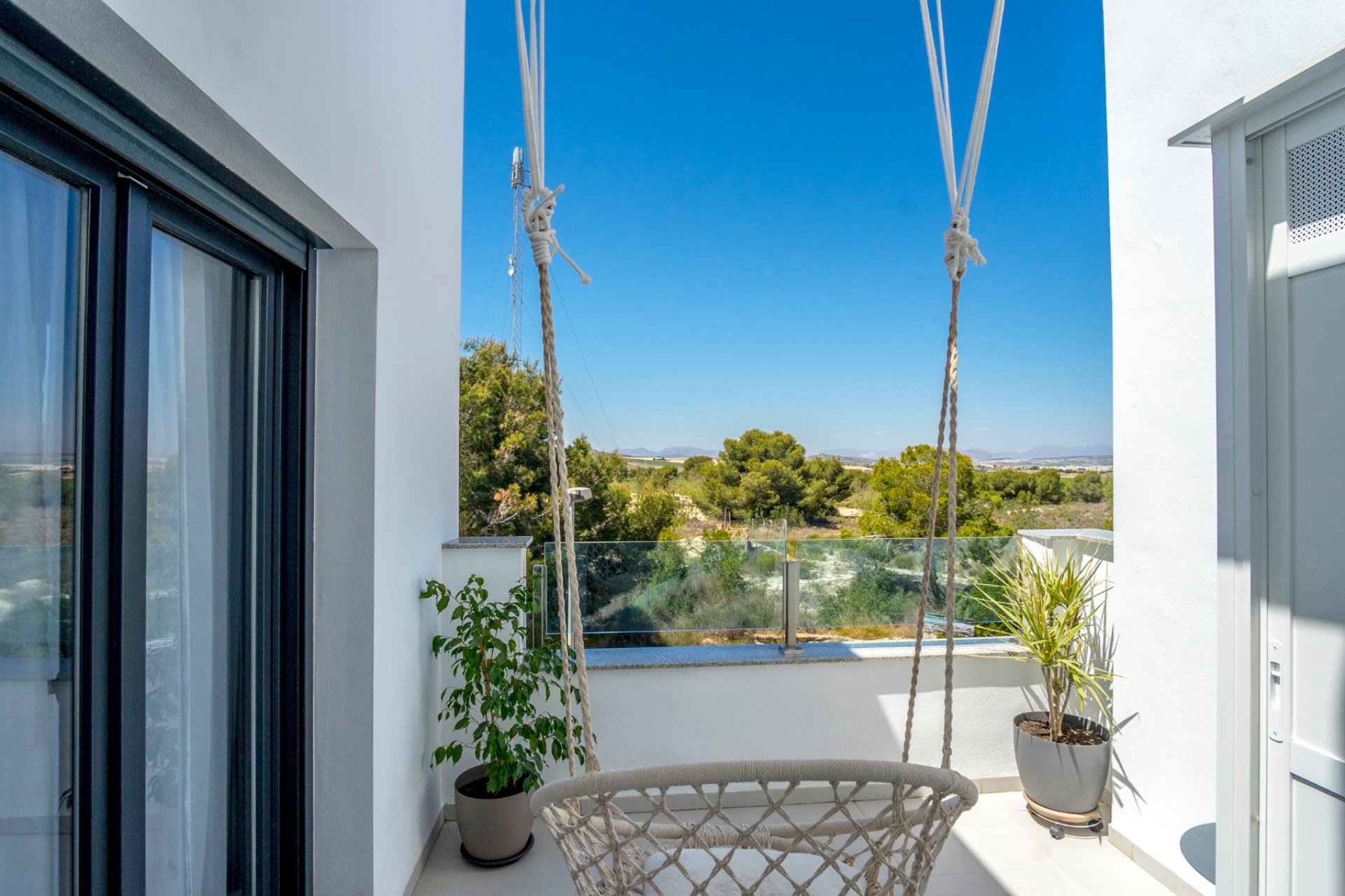 Resale - Villa -
Villamartín - Villamartin