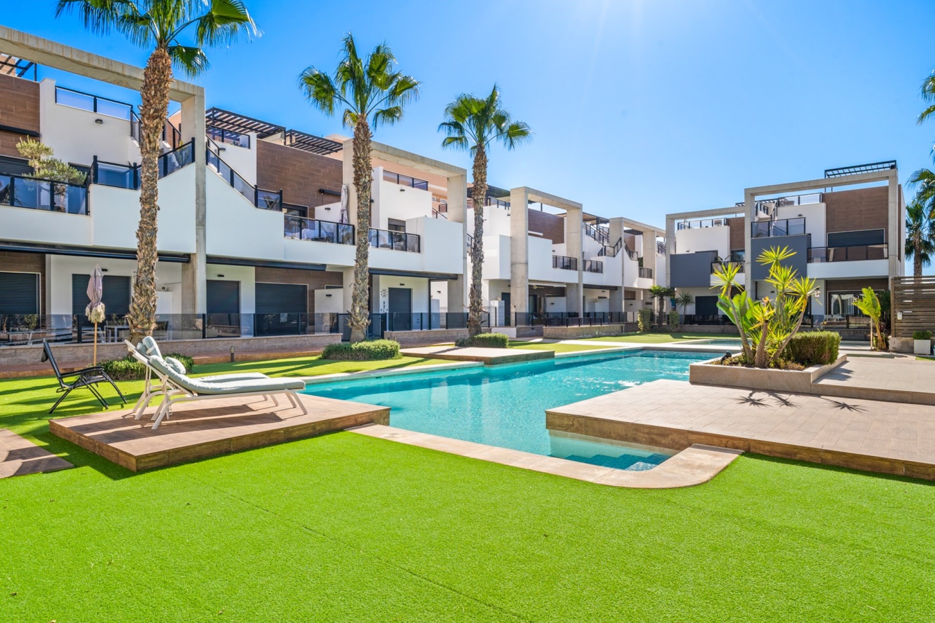 Revente - Apartment / Flat * -
Guardamar del Segura* - El Raso*