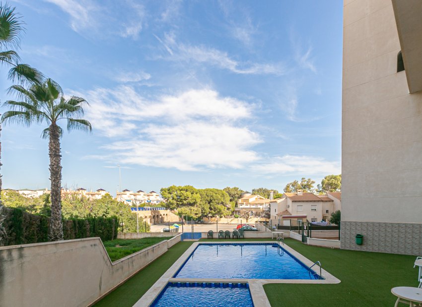 Revente - Appartement -
La Zenia - Beachside