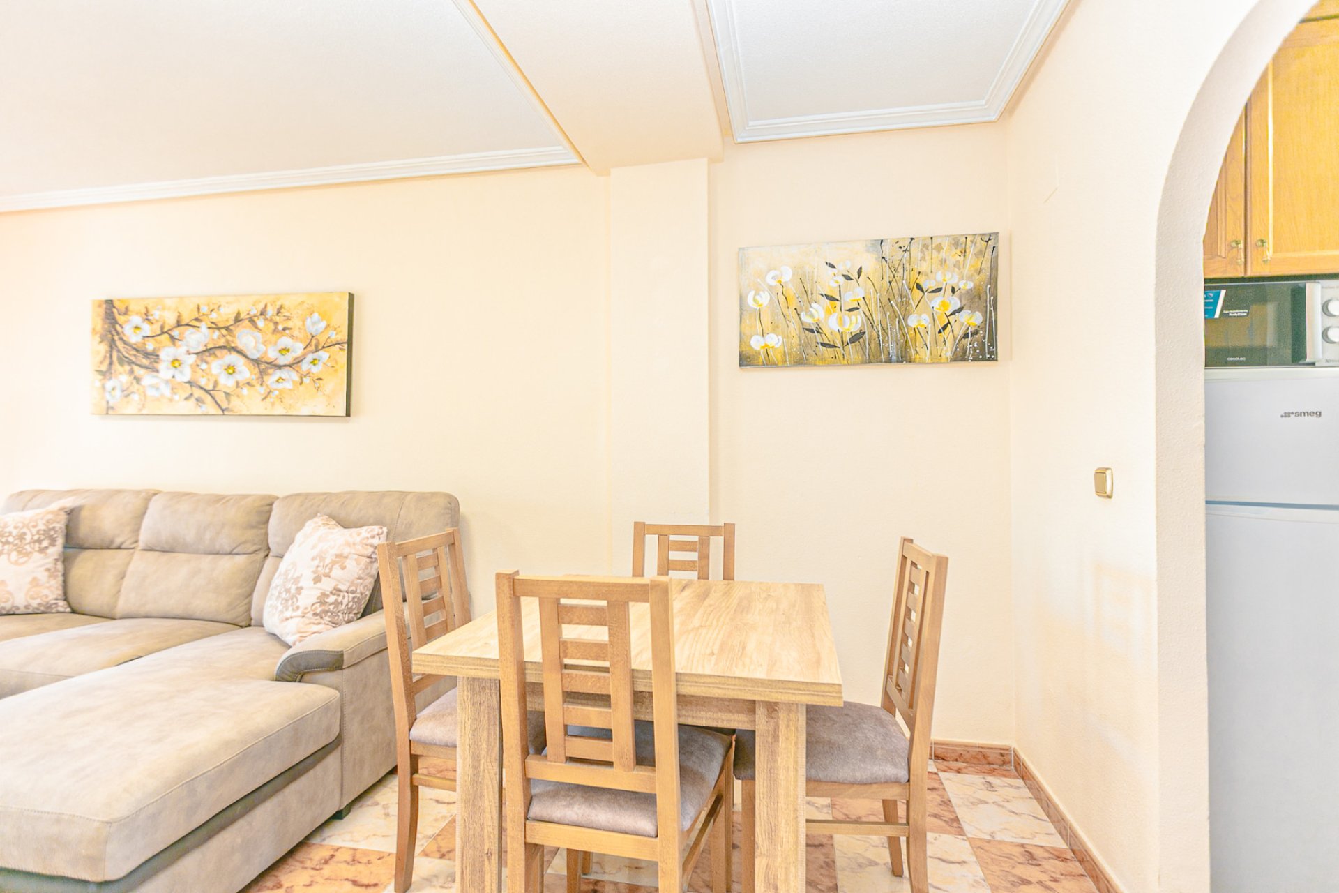 Revente - Appartement -
La Zenia