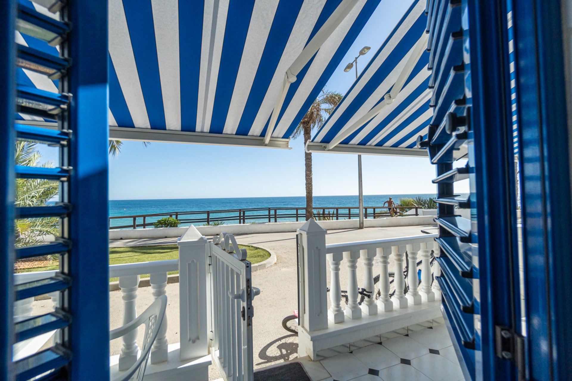 Revente - Appartement -
Mil Palmeras