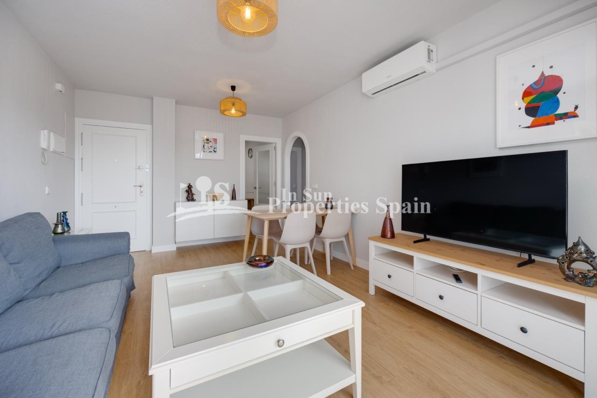 Revente - Appartement -
Orihuela Costa - Aguamarinas