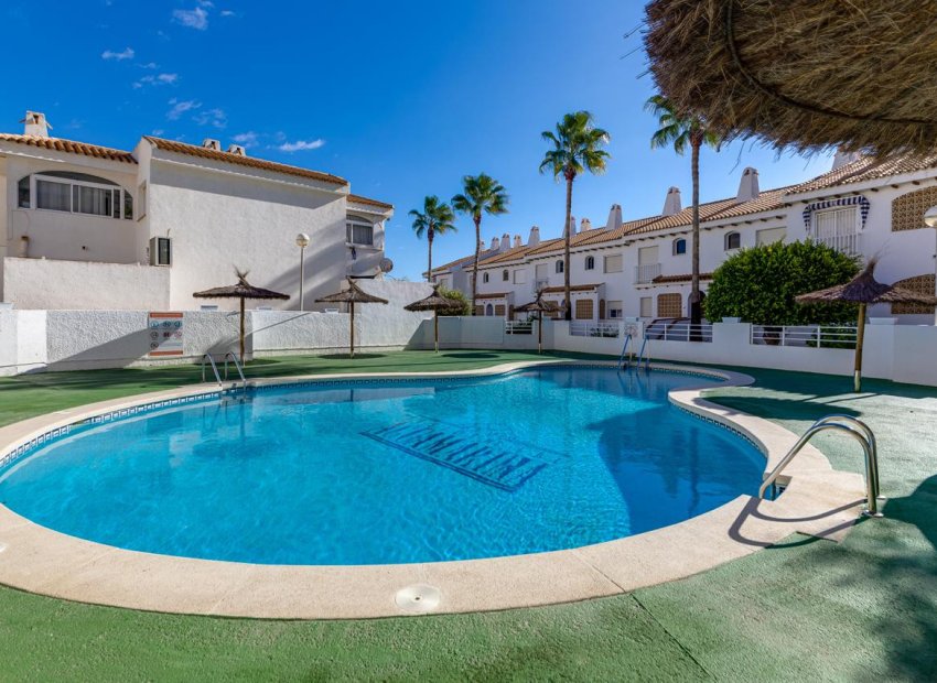 Revente - Appartement -
Orihuela Costa - Aguamarinas