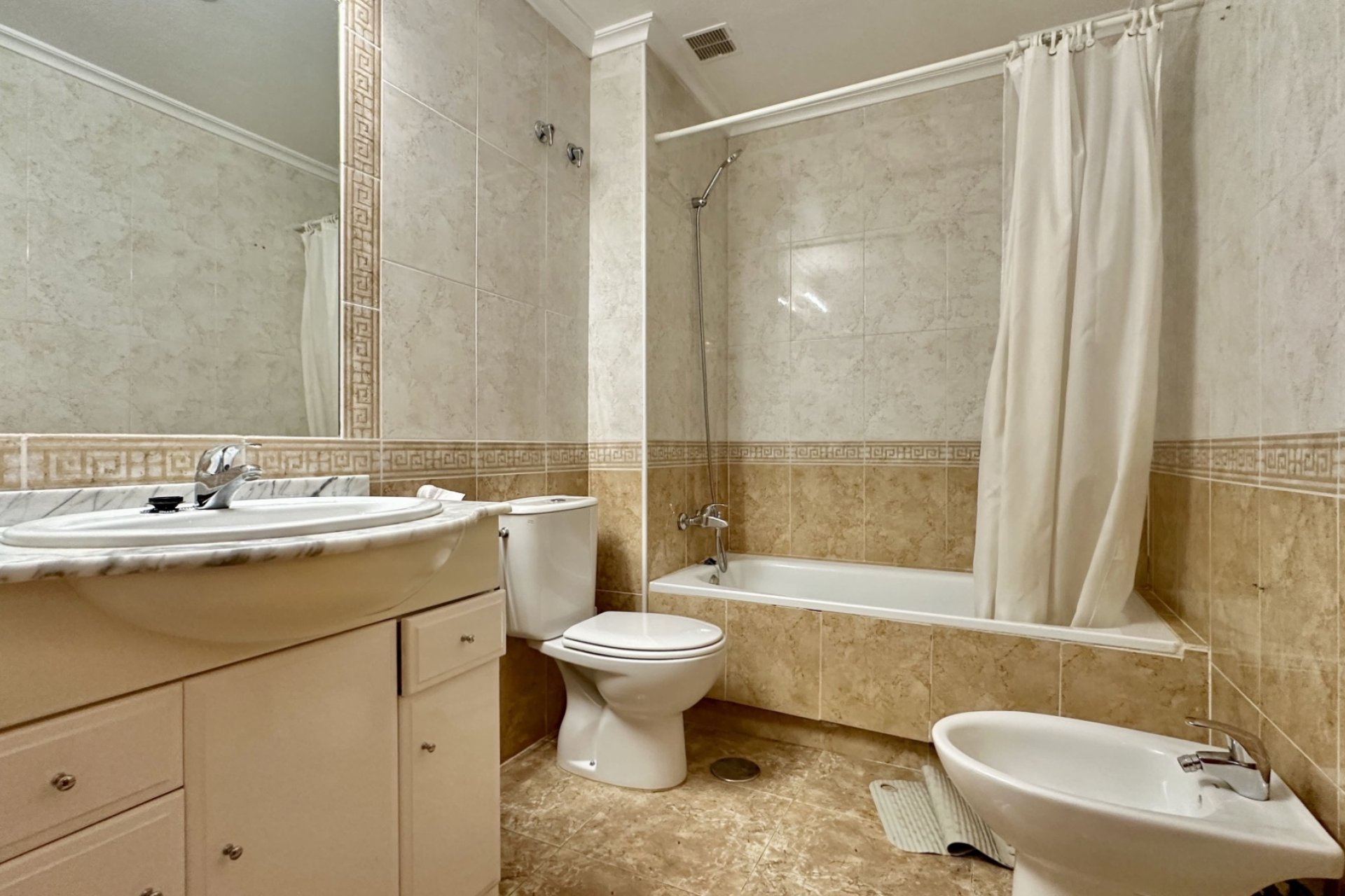 Revente - Appartement -
Orihuela Costa - Cabo Roig