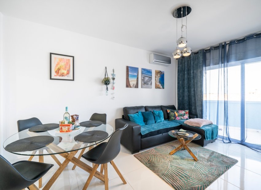 Revente - Appartement -
Orihuela Costa - Cabo Roig