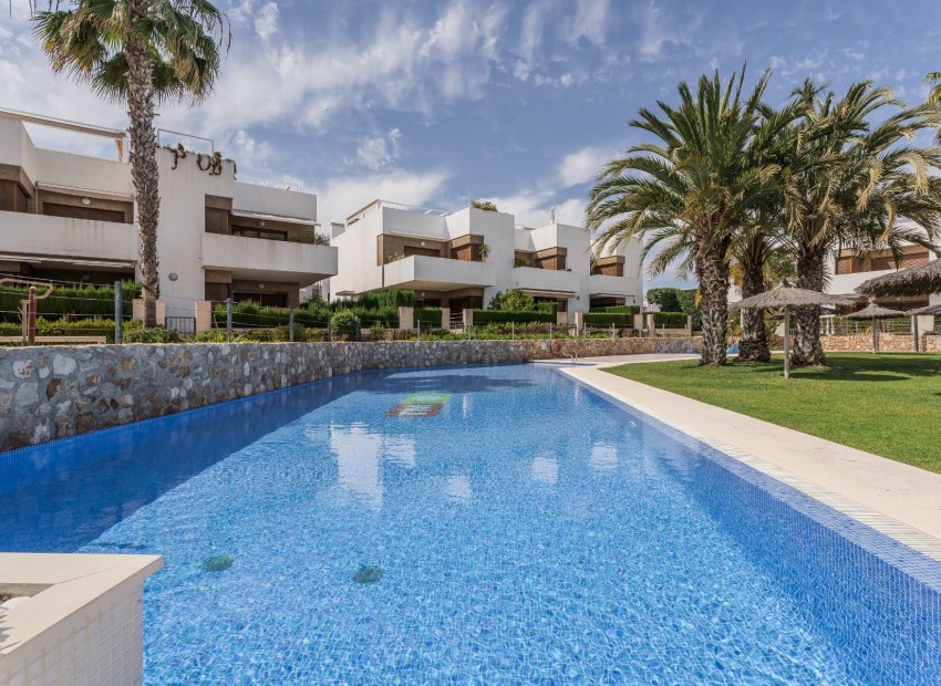 Revente - Appartement -
Orihuela Costa - La Zenia