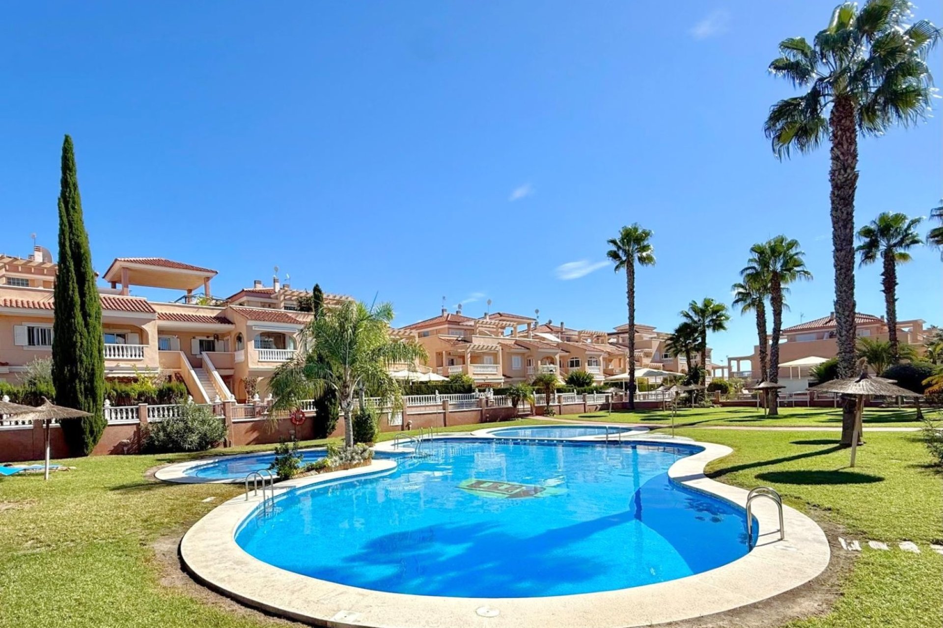 Revente - Appartement -
Orihuela Costa - Playa Flamenca