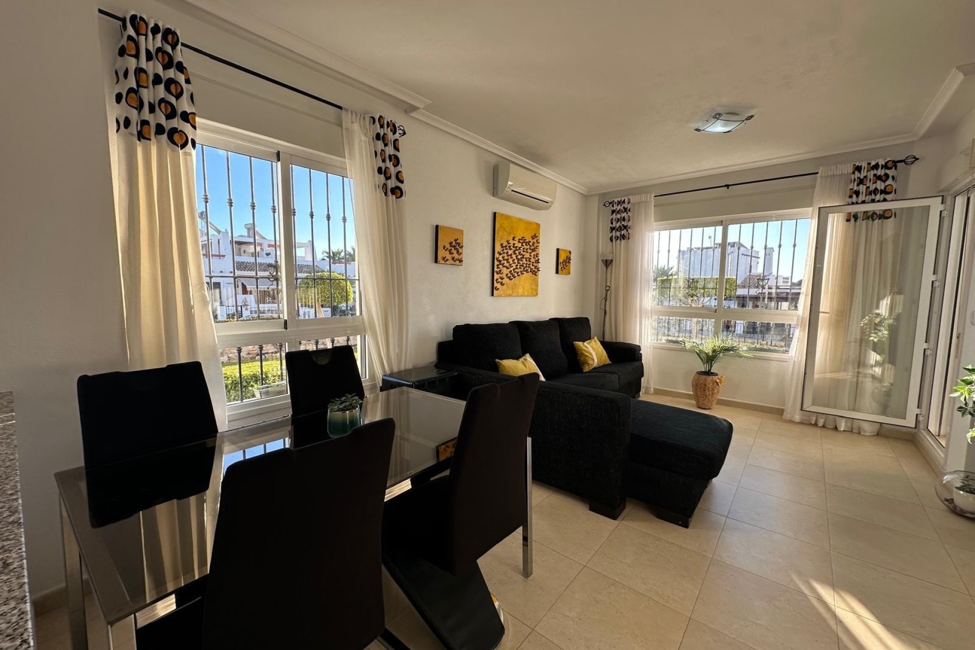 Revente - Appartement -
Orihuela Costa - Villamartín