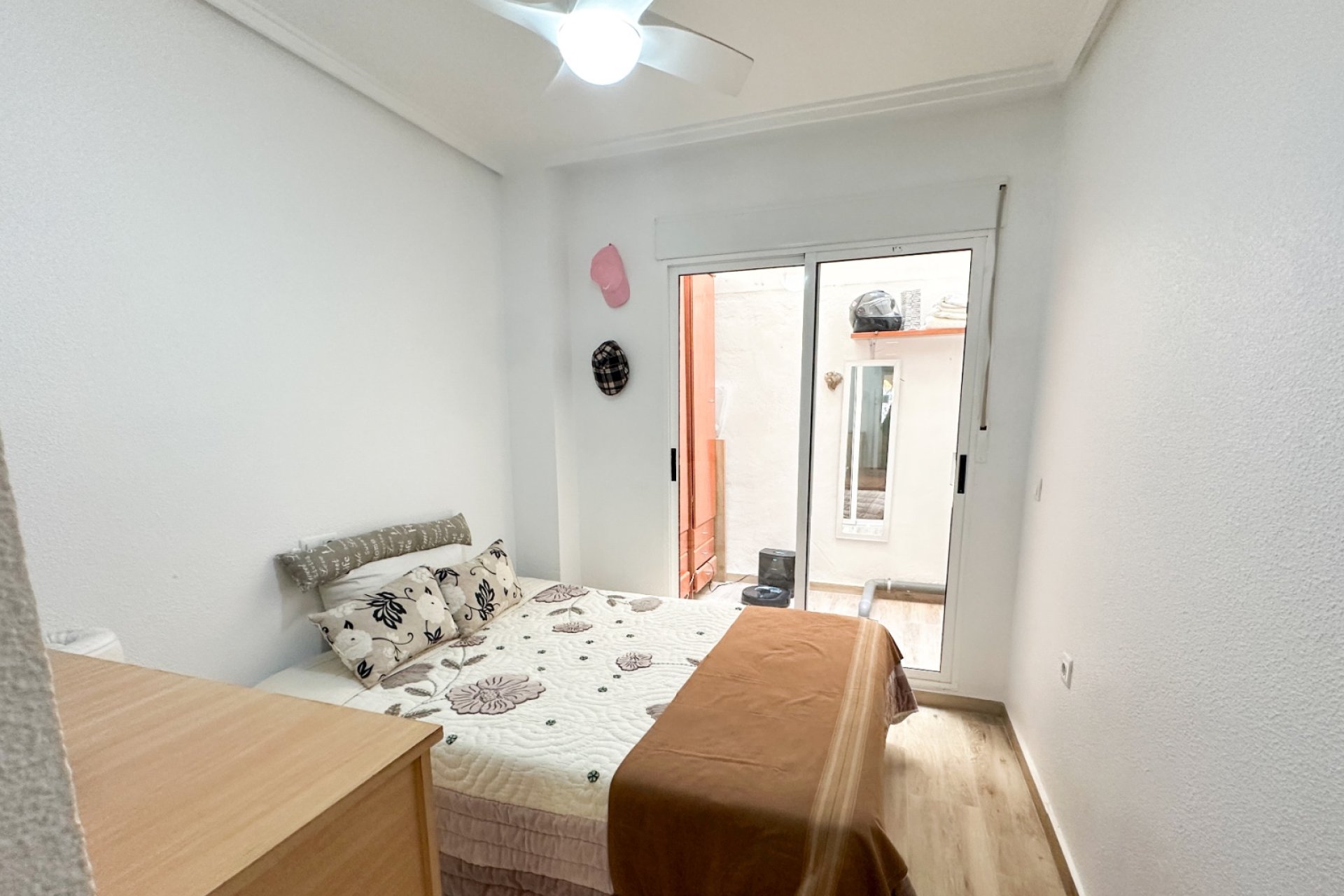 Revente - Appartement -
Torrevieja - Centro