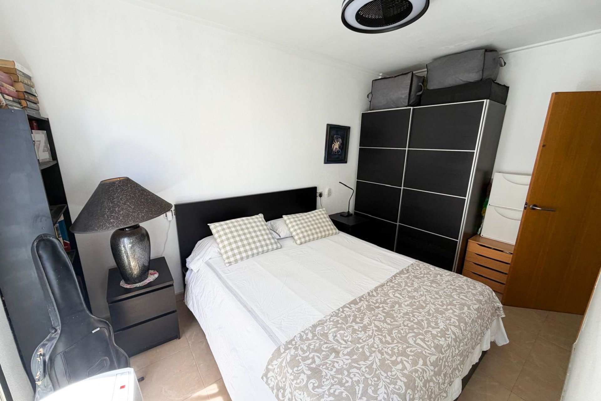 Revente - Appartement -
Torrevieja - Centro