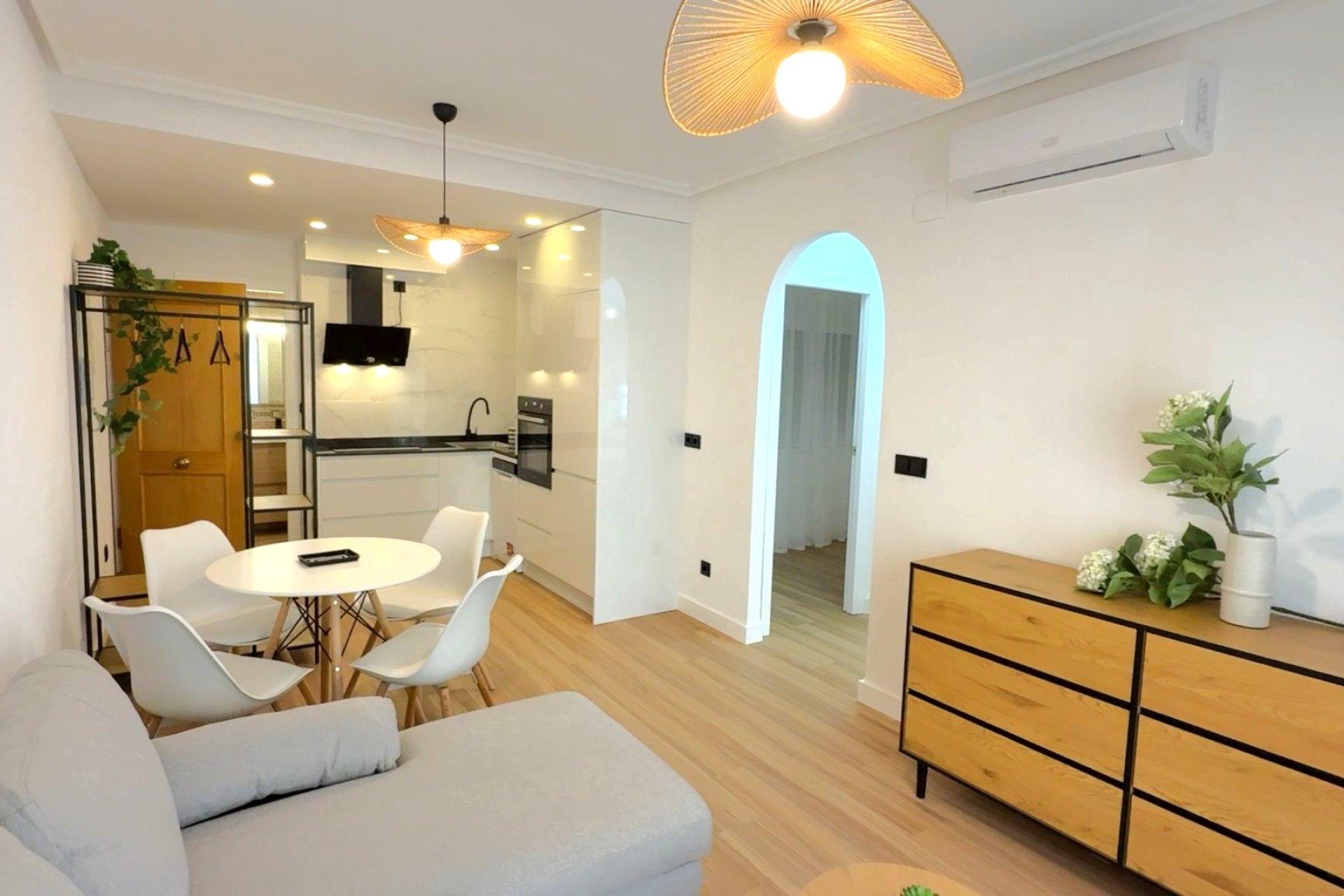 Revente - Appartement -
Torrevieja - Costa Blanca Sur