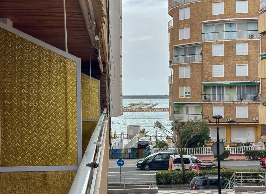 Revente - Appartement -
Torrevieja - El Acequión - Los Náufragos