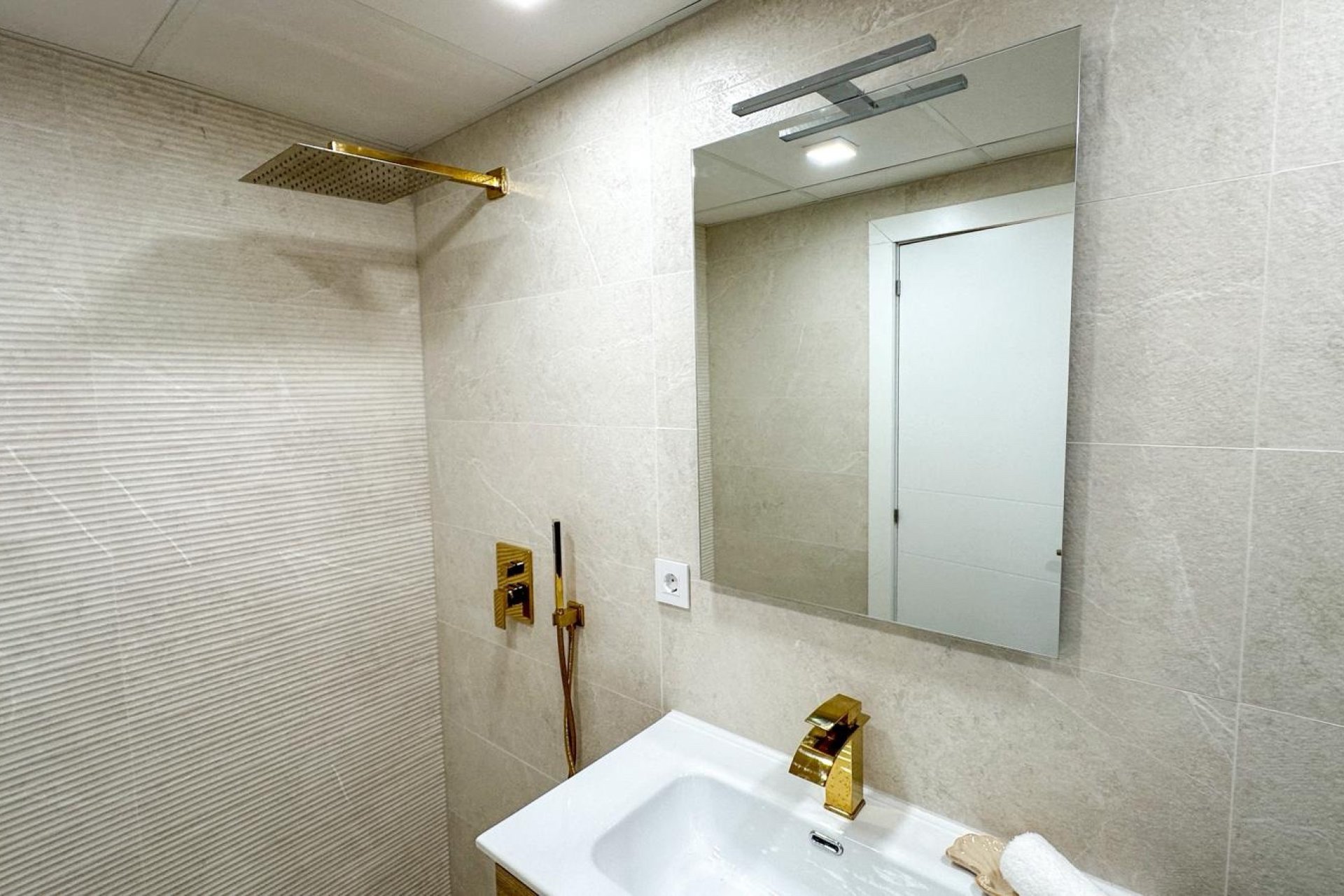Revente - Appartement -
Torrevieja - El Acequión - Los Náufragos