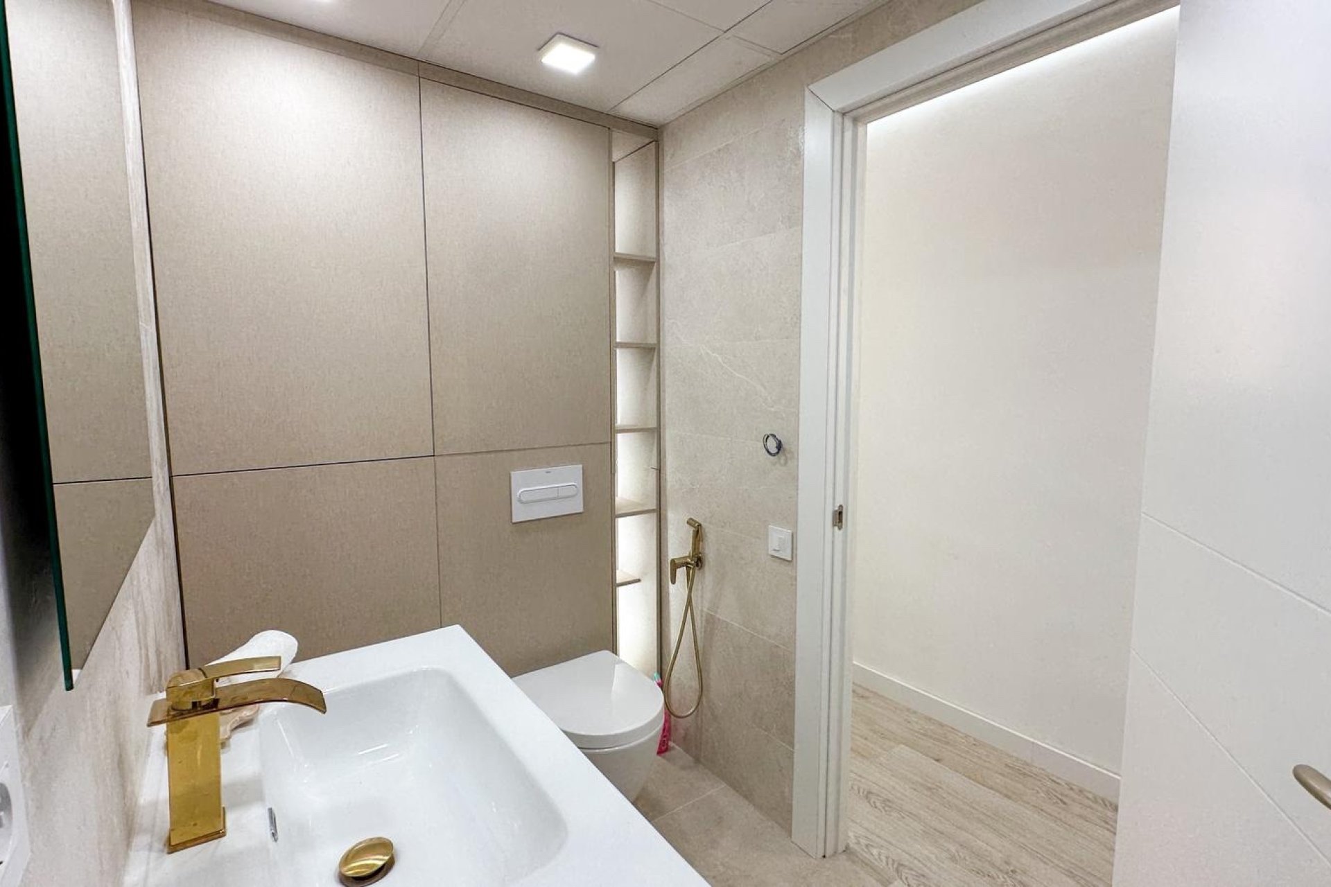 Revente - Appartement -
Torrevieja - El Acequión - Los Náufragos