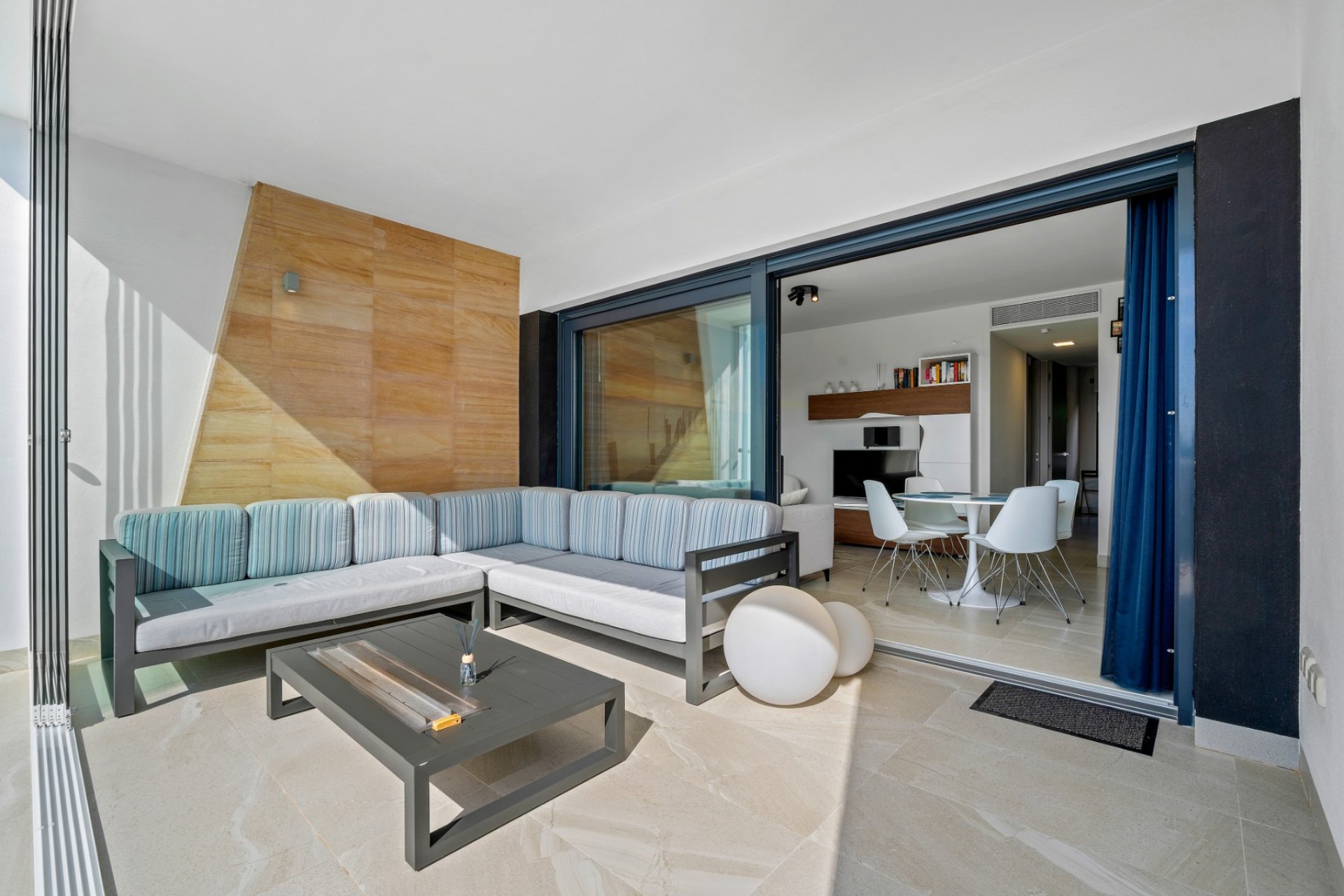 Revente - Appartement -
Villamartin - Costa Blanca