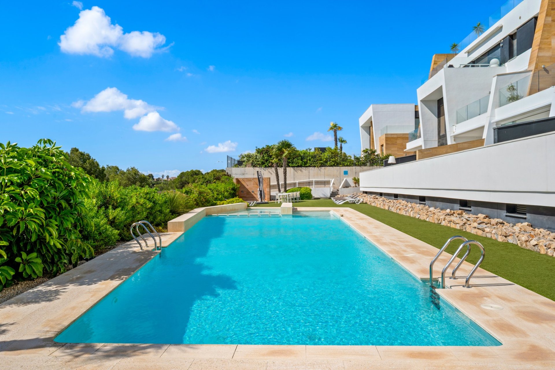 Revente - Appartement -
Villamartin - Costa Blanca