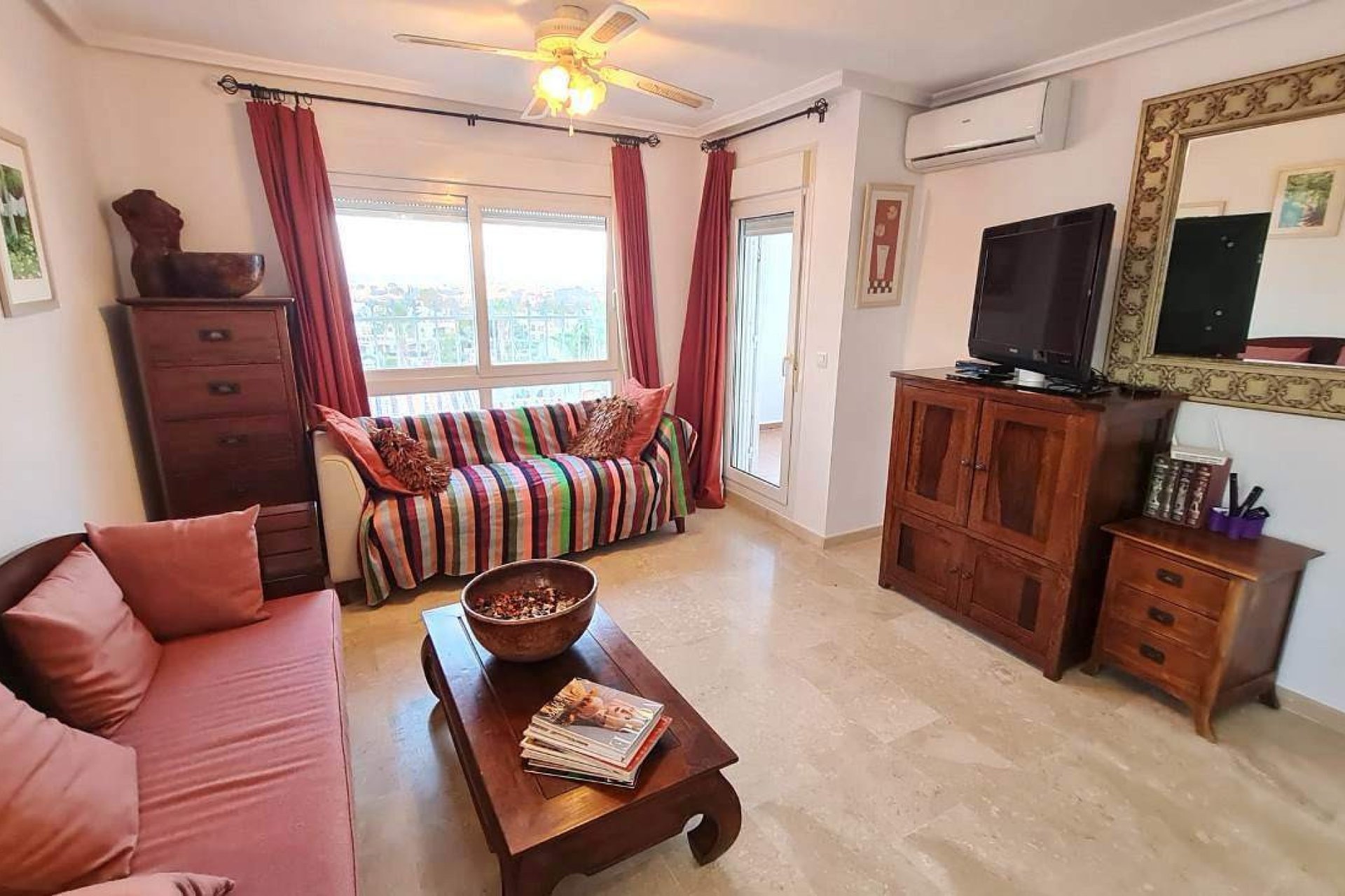 Revente - Appartement -
Villamartín - PAU 8