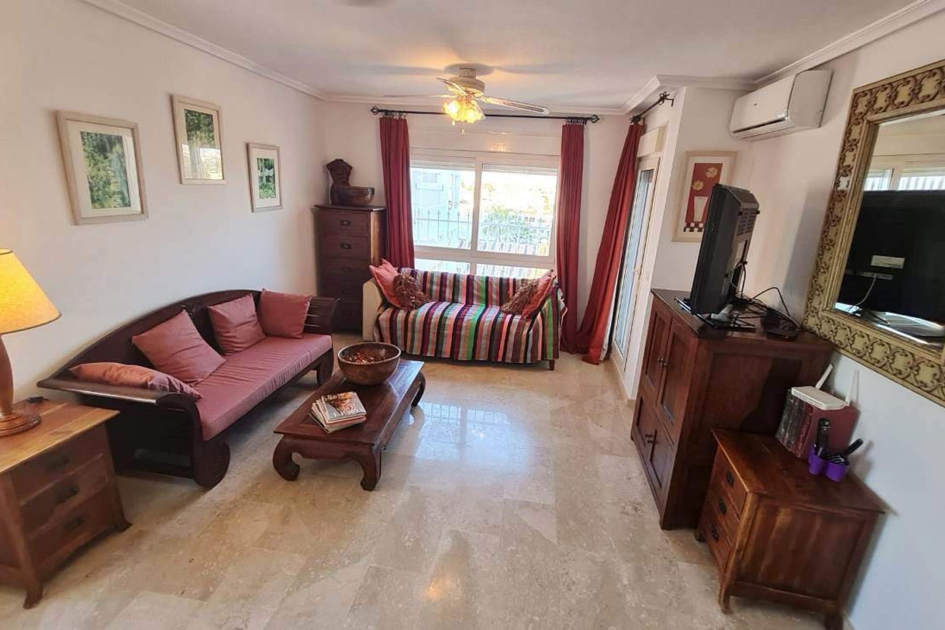 Revente - Appartement -
Villamartín - PAU 8
