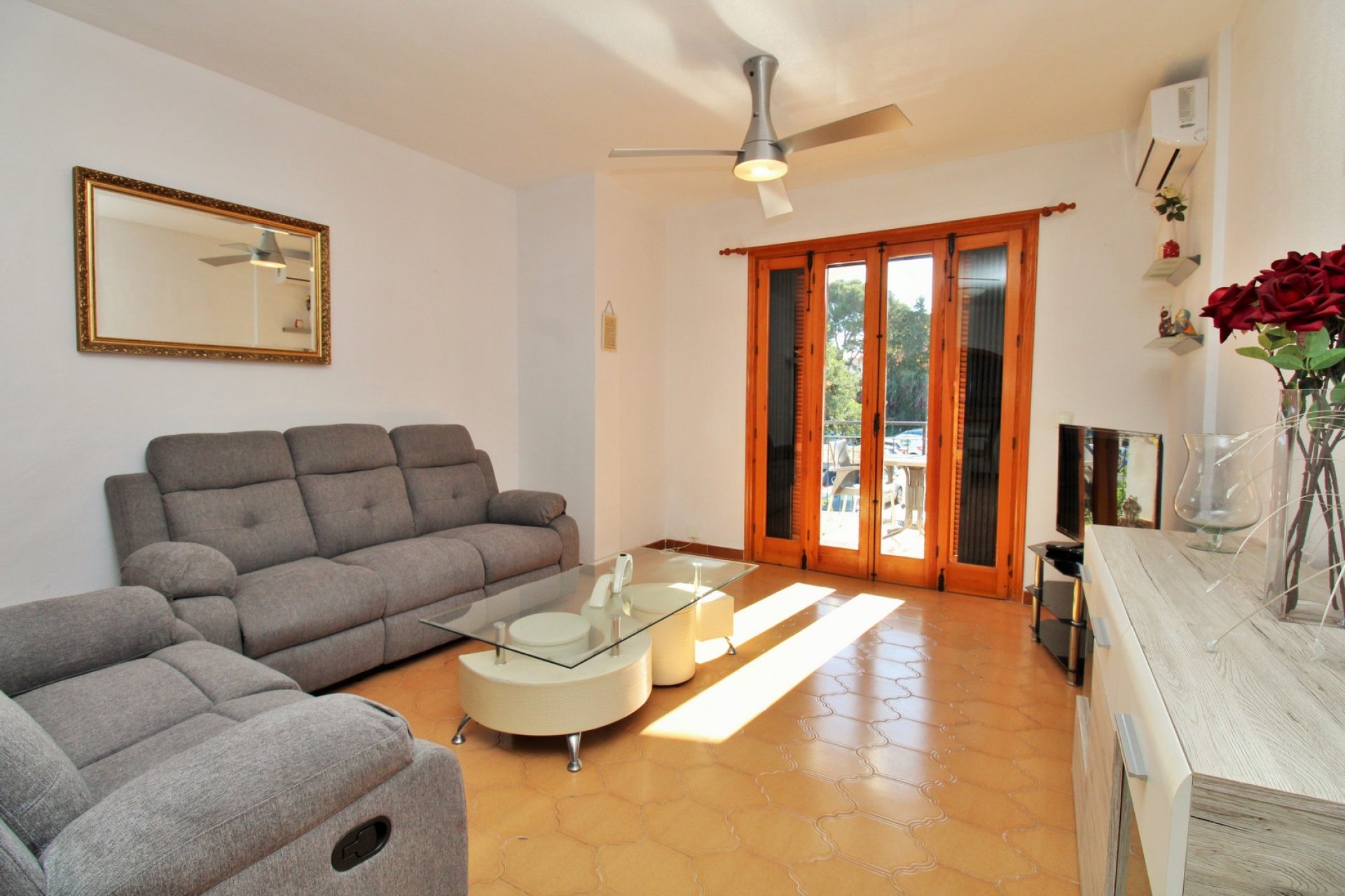 Revente - Appartement -
Villamartín - Villamartin