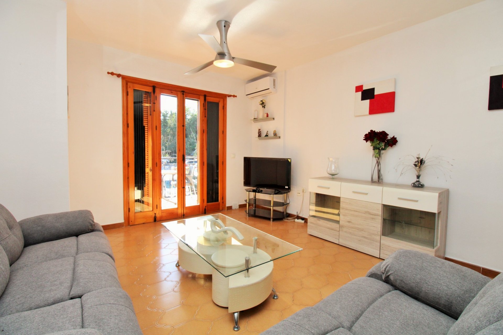 Revente - Appartement -
Villamartín - Villamartin
