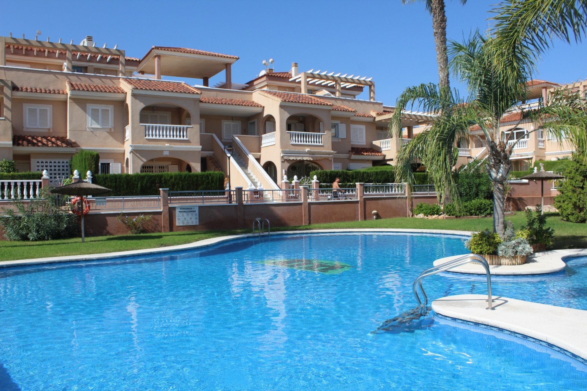 Revente - Attique -
Orihuela Costa - Playa Flamenca