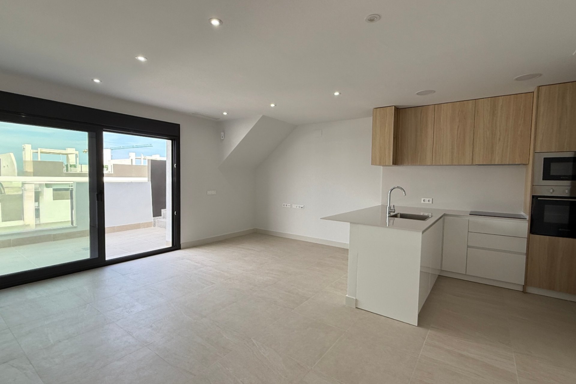 Revente - Attique -
Torrevieja - Costa Blanca Sur