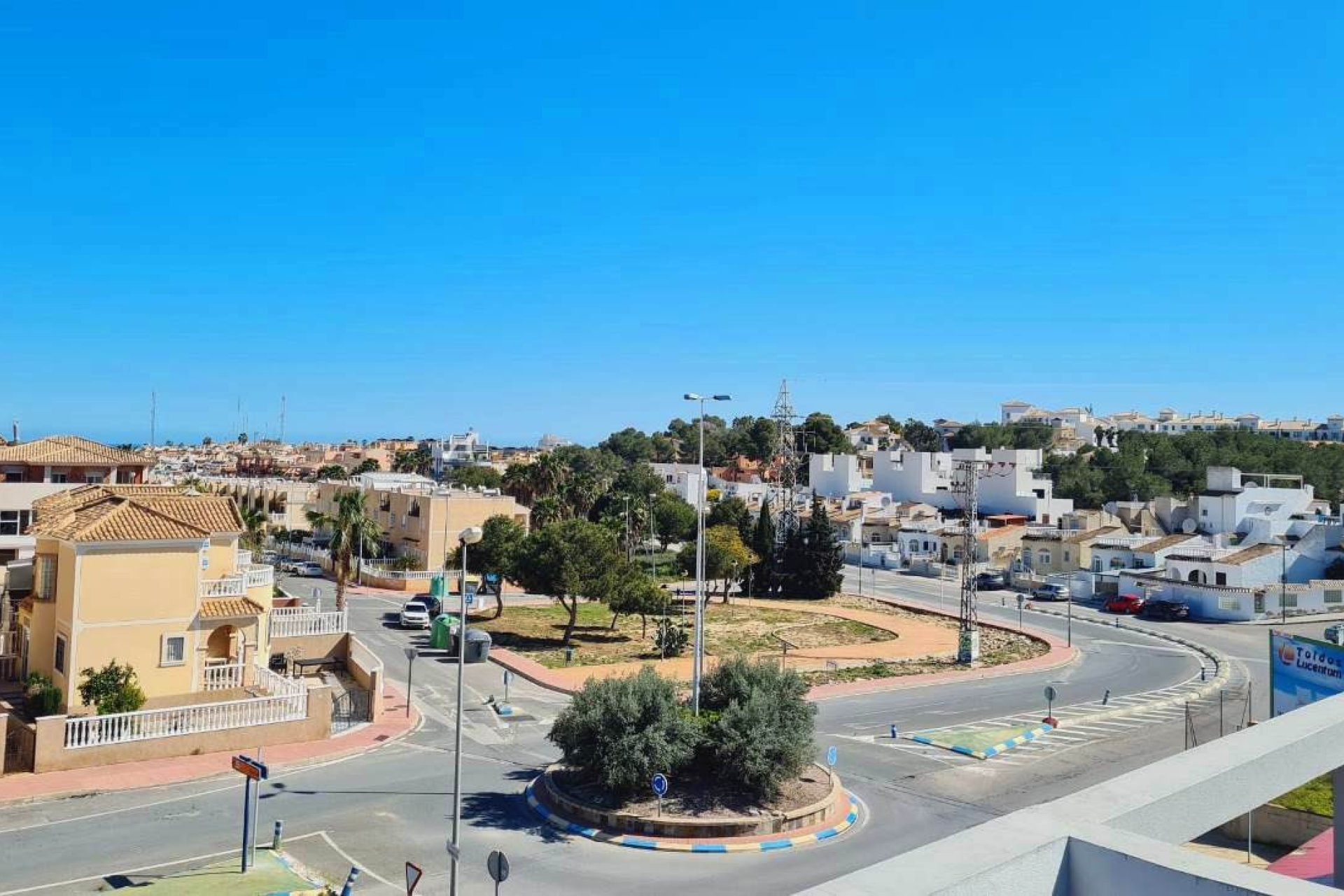 Revente - Attique -
Villamartín - El Galan 