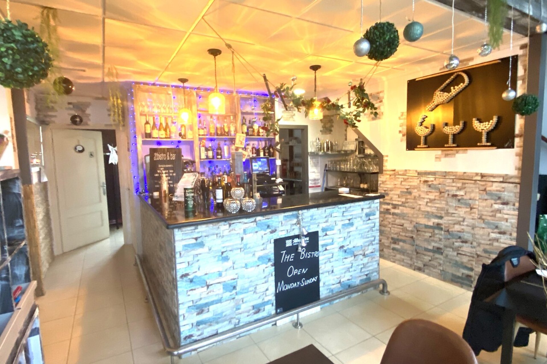 Revente - Commercial -
Algorfa - Inland