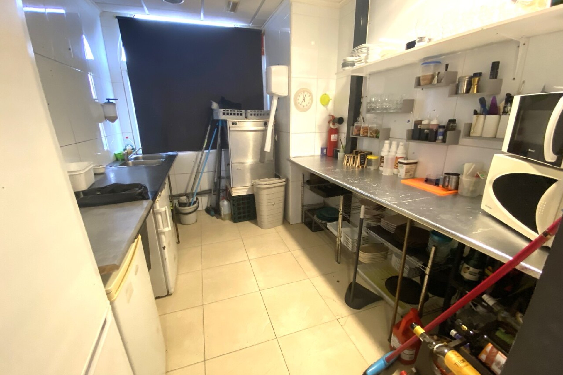 Revente - Commercial -
Algorfa - Inland