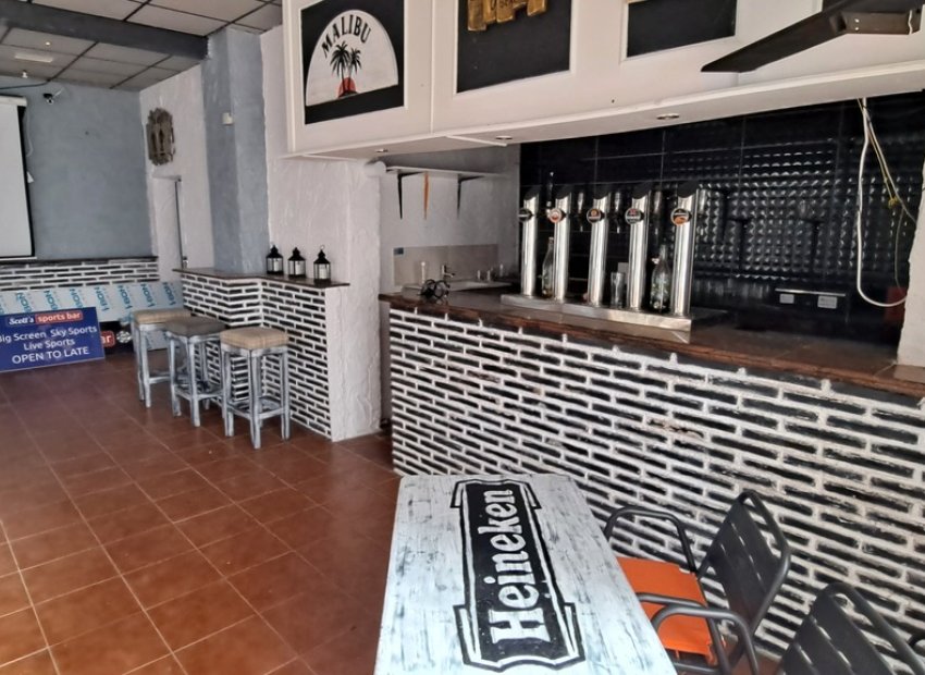 Revente - Commercial -
Los Dolses - Inland