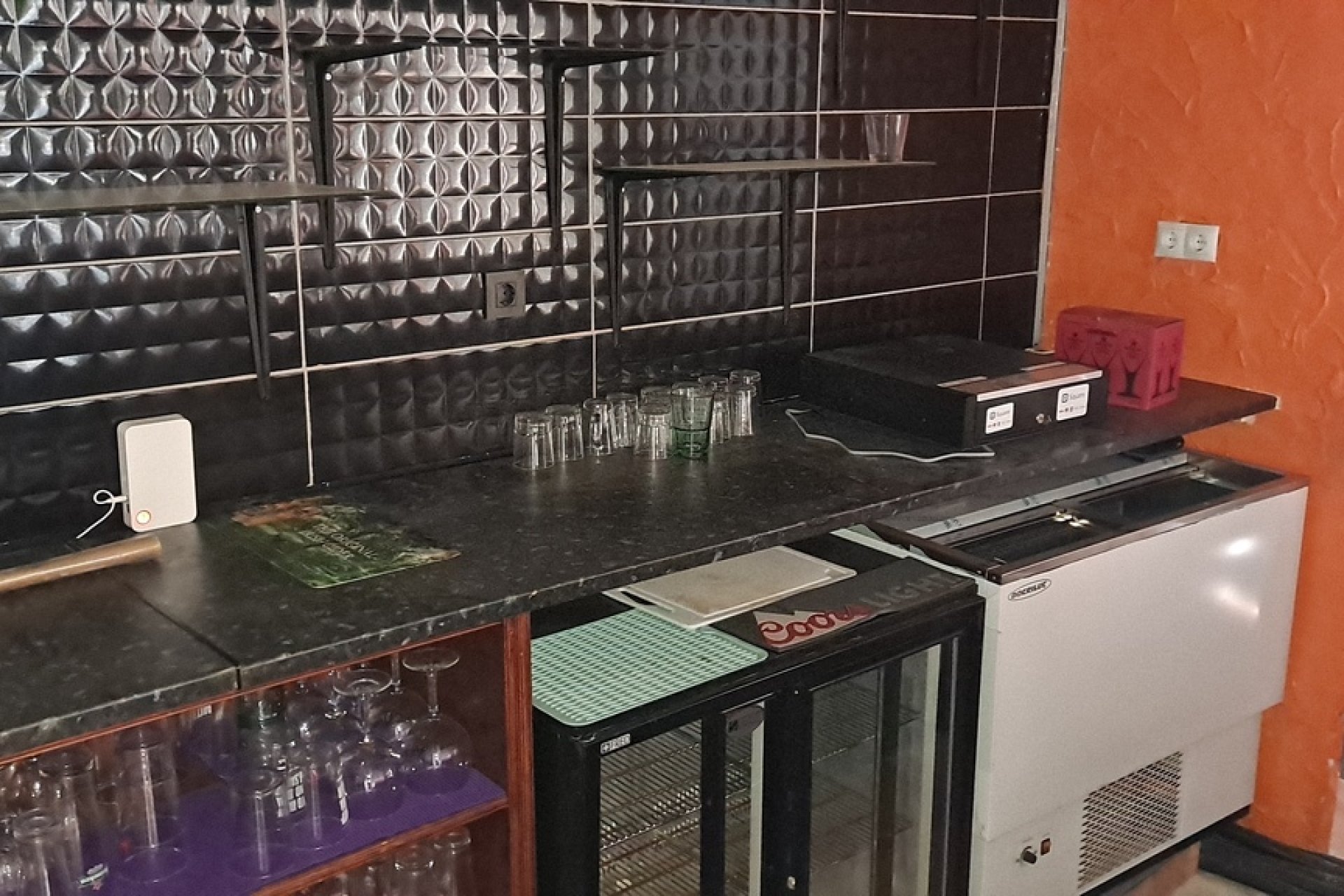 Revente - Commercial -
Los Dolses - Inland