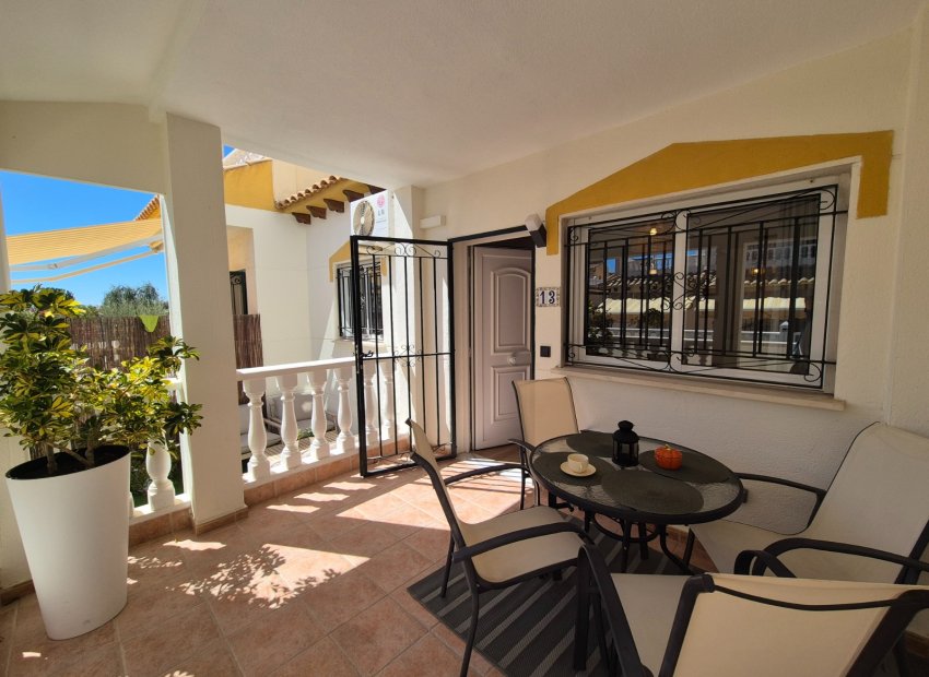 Revente - Maison de ville -
Alicante - La Florida