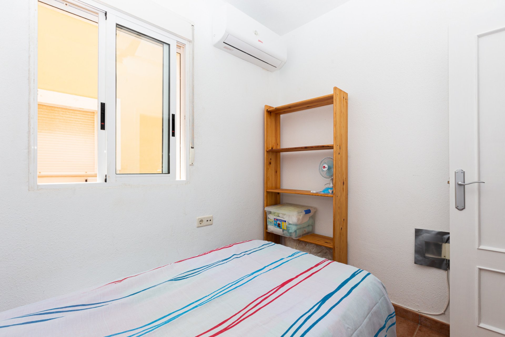 Revente - Maison de ville -
La Zenia