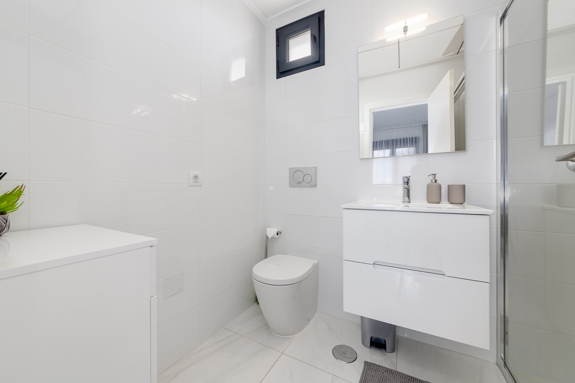 Revente - Maison de ville -
Villamartín - Costa Blanca