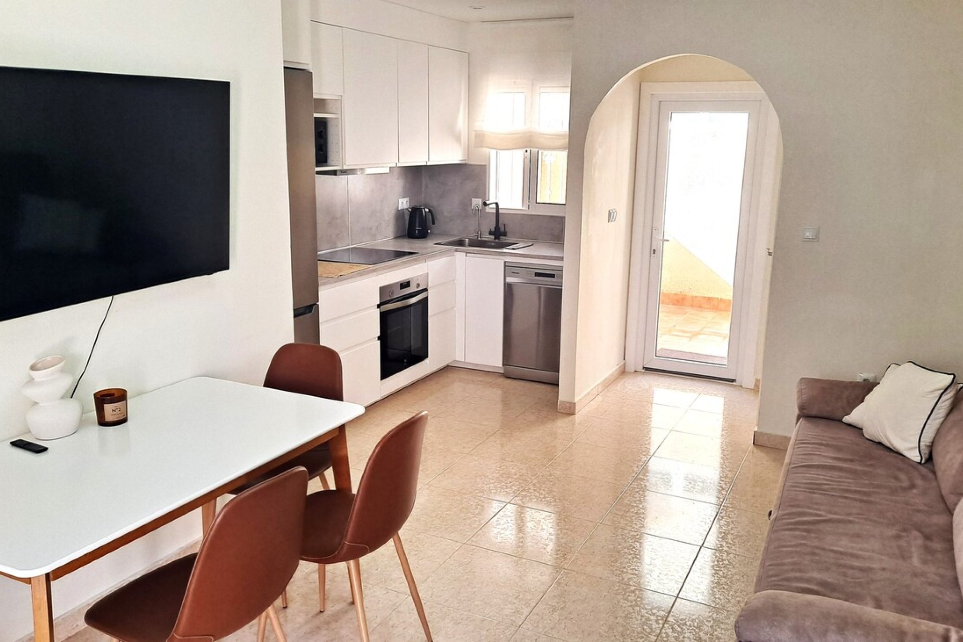 Revente - Maison de ville -
Villamartín - Las Filipinas