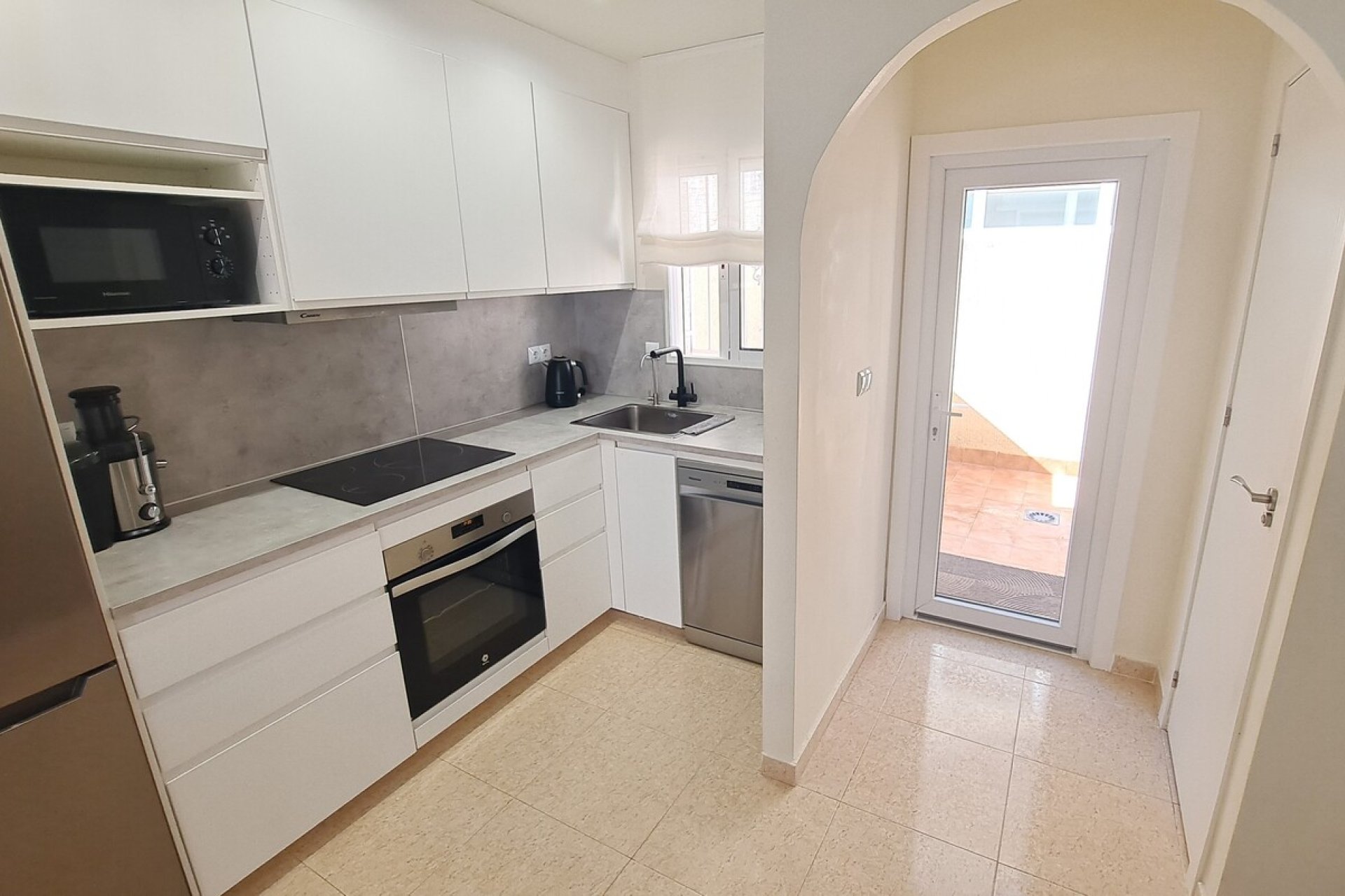 Revente - Maison de ville -
Villamartín - Las Filipinas
