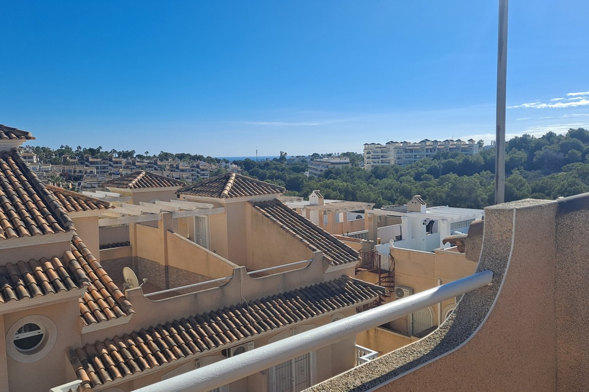 Revente - Maison de ville -
Villamartín - Las Filipinas