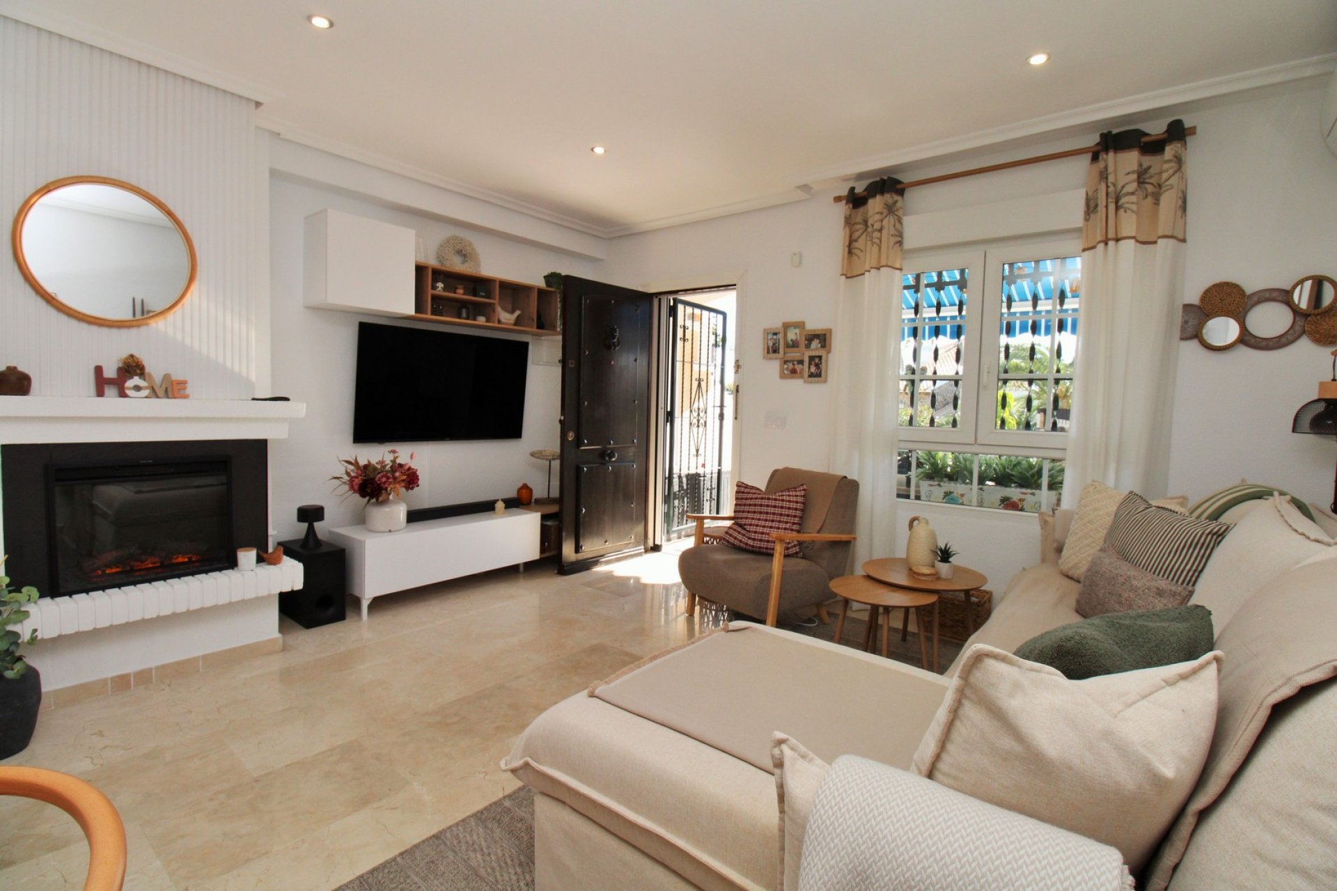 Revente - Maison de ville -
Villamartín - Las Violetas