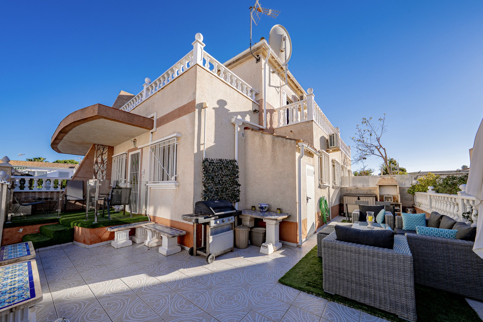 Revente - Quad House -
Cabo Roig - La Regia